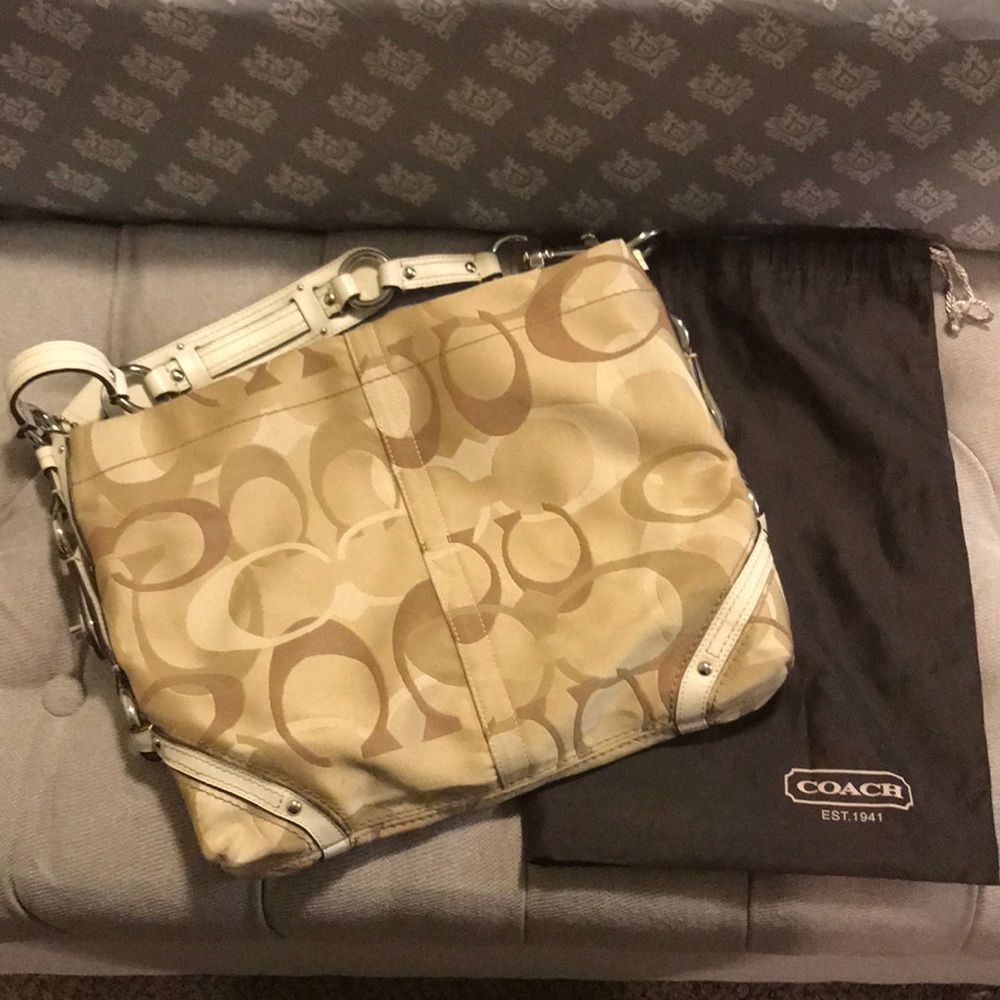 Coach shoulder bag
